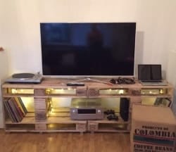 pallet furniture ideas - TV Rack Palettenmöbel